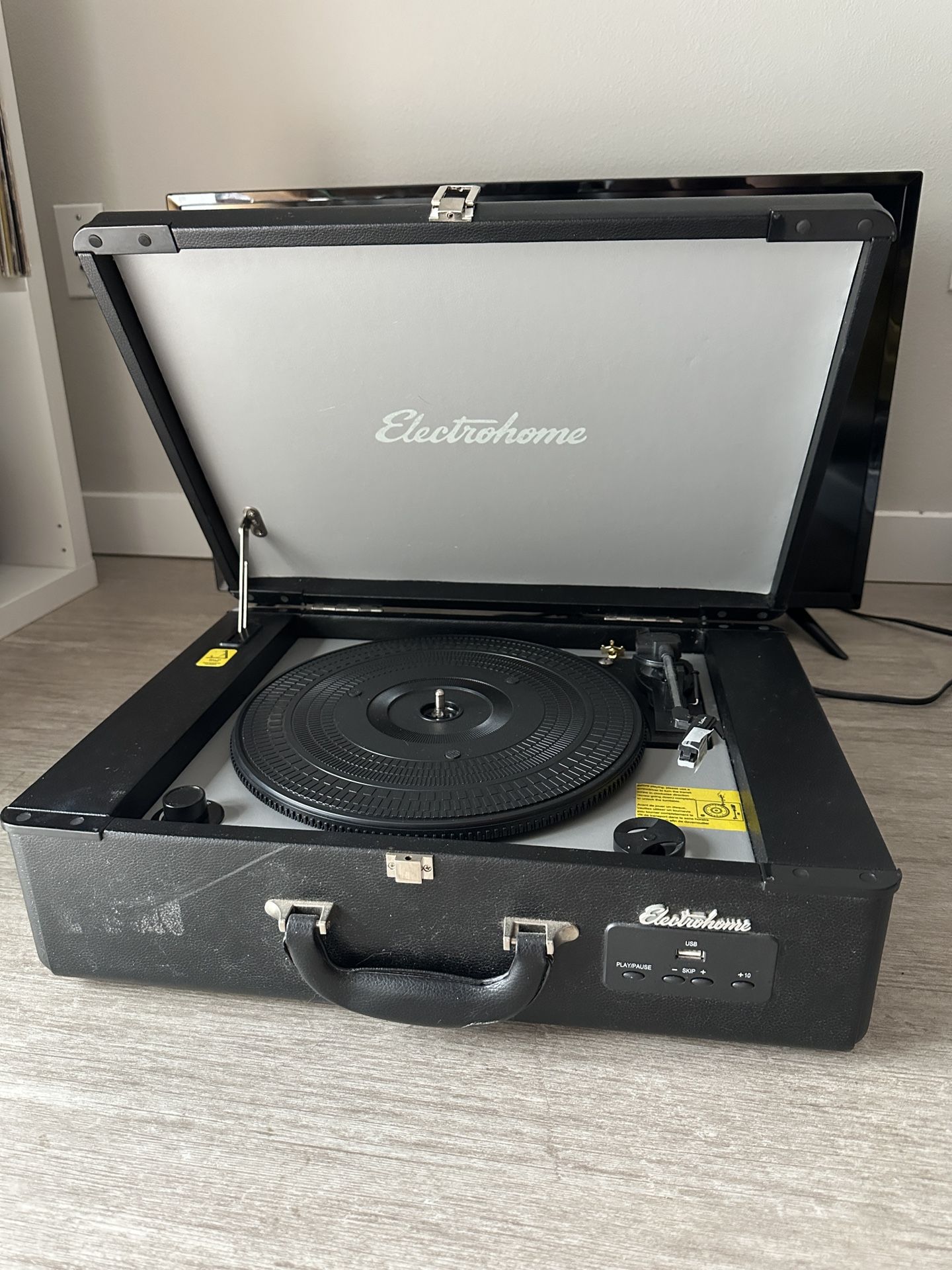 Portable Vinyl Player