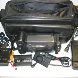 Vintage Sharp ViewCam VL-E35U Video8 Video camcorder 8mm Cassette Playback Tape Player Camera