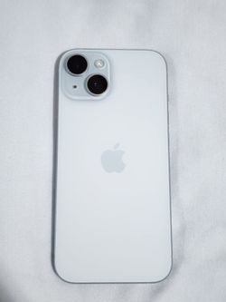 Apple iPhone 15, 128GB - Blue