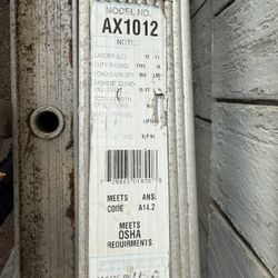 Louisville Trestle 12ft Extension Ladder AX1012 300lb