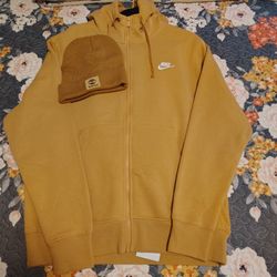 Nike Sweatsuit NWT (Medium)