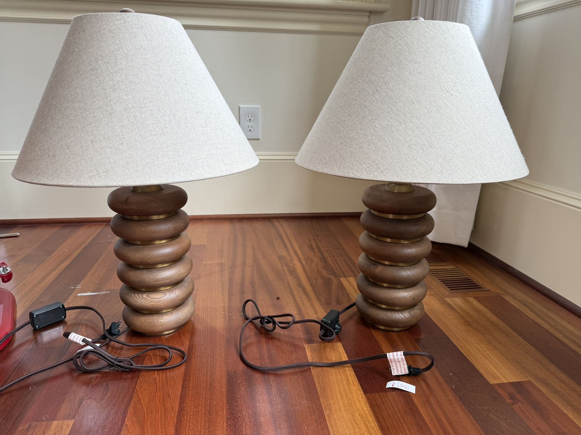 Furniture & Kitchen Goods