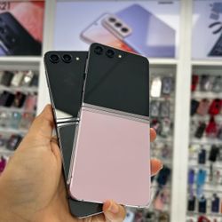 Galaxy Flip 5 unlocked