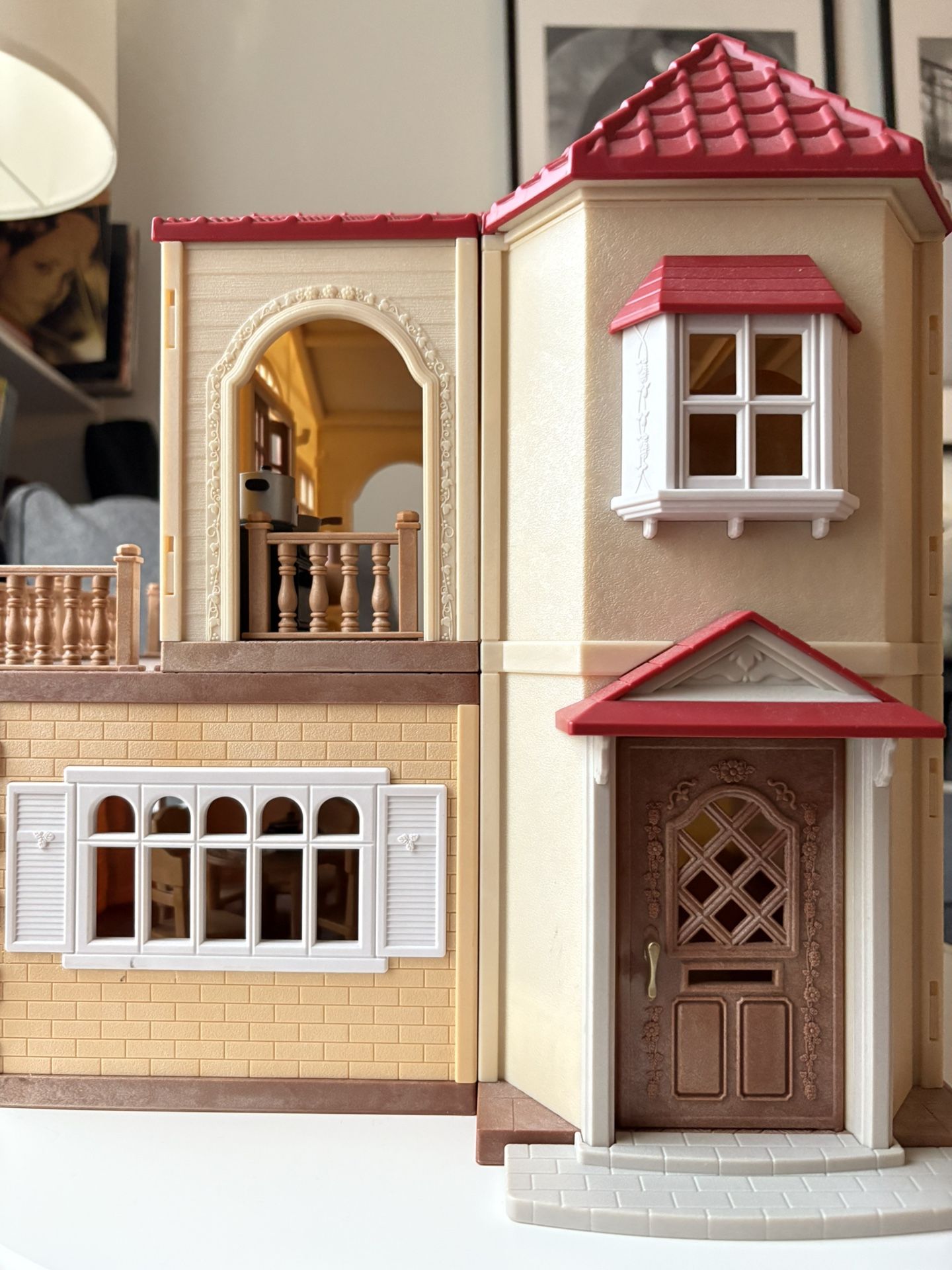 Calico Critter house With Light