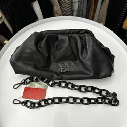 Bagdley Mischka - Cinched Clutch