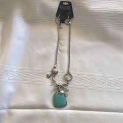 Silver & Turquoise Necklace & Earrings 