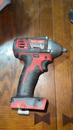 Milwaukee M18 3/8 impact and 3.0 AH battery