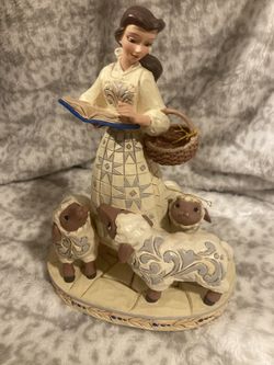 Disney Showcase Collection Figure