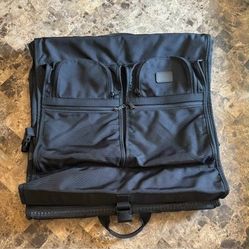 TUMI Bi-Fold Carry-On Garment Bag Ballistic Nylon Black Shoulder Strap