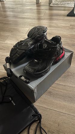 Runners led