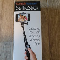 Sunpak Selfie Stick With Bluetooth Remote Item 1008056