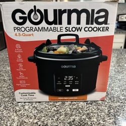 🥘 Gourmia Programmable Slow Cooker 4.5 Qt — Perfect for Potlucks!