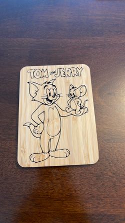 Tom and Jerry Carving