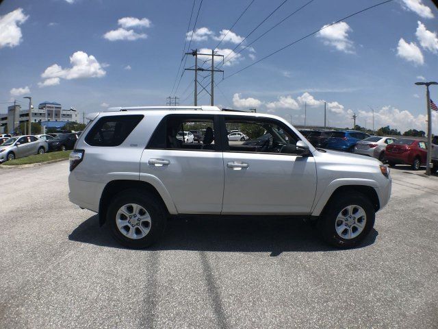 Toyota 4Runner 4x4 2018 clean title 17k millas