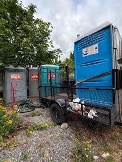 Portable potty