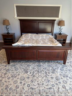 Pottery barn California king bed