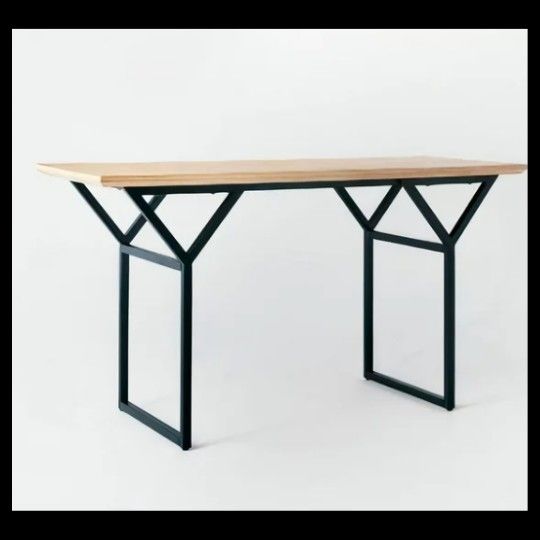 Brand New South Coast 56" in South Coast Large Writing Desk Or Console Table Threshold Designed Studio Mc Gee