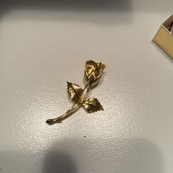 Gold Rose Pin