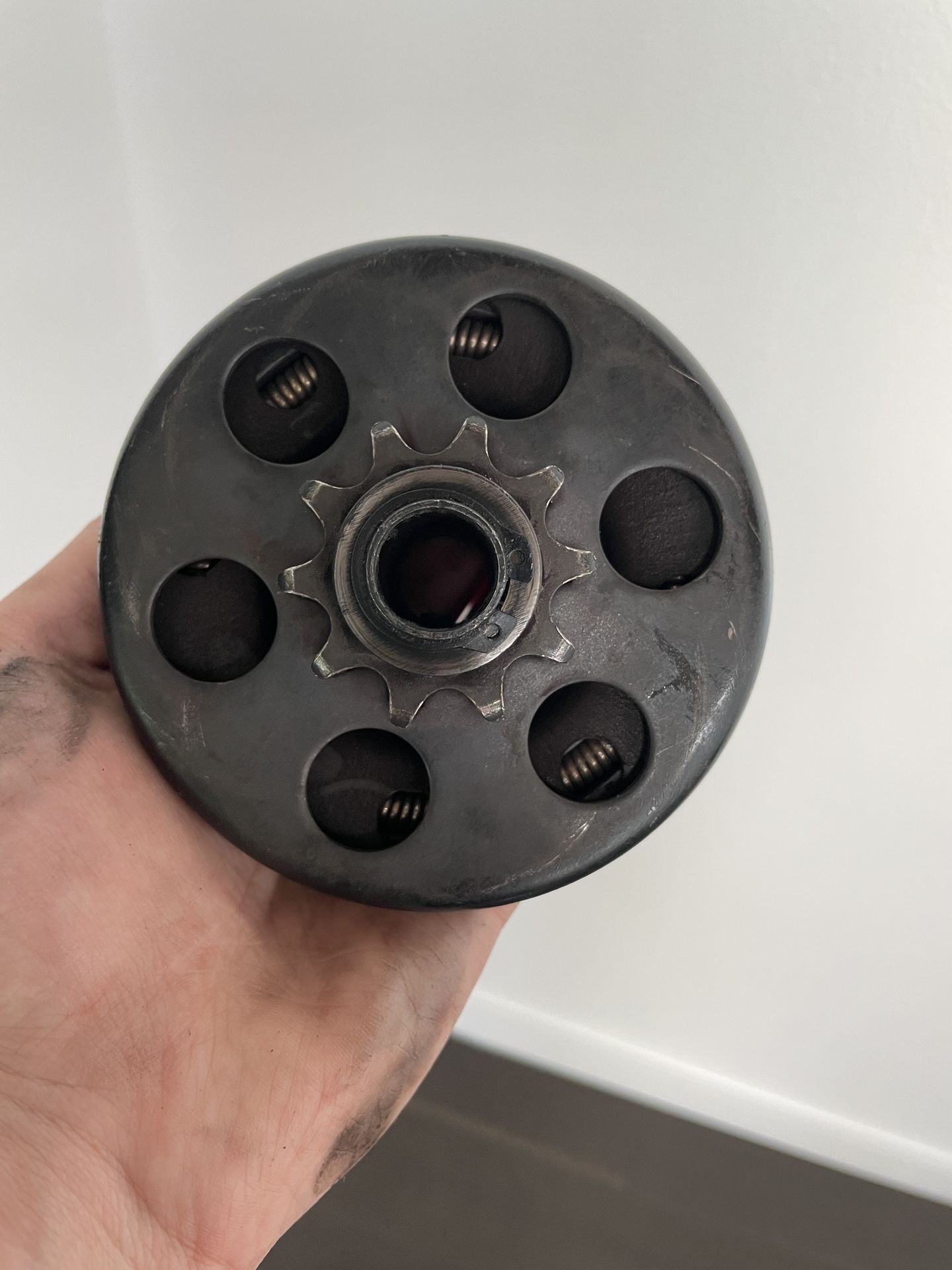 Clutch (READ DESCRIPTION)