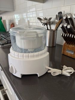 Food steamer / rice cooker