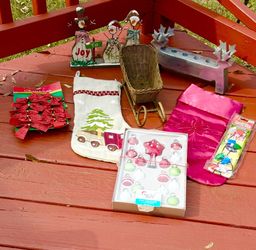 Christmas Item Lot Of 8 Different Pieces
