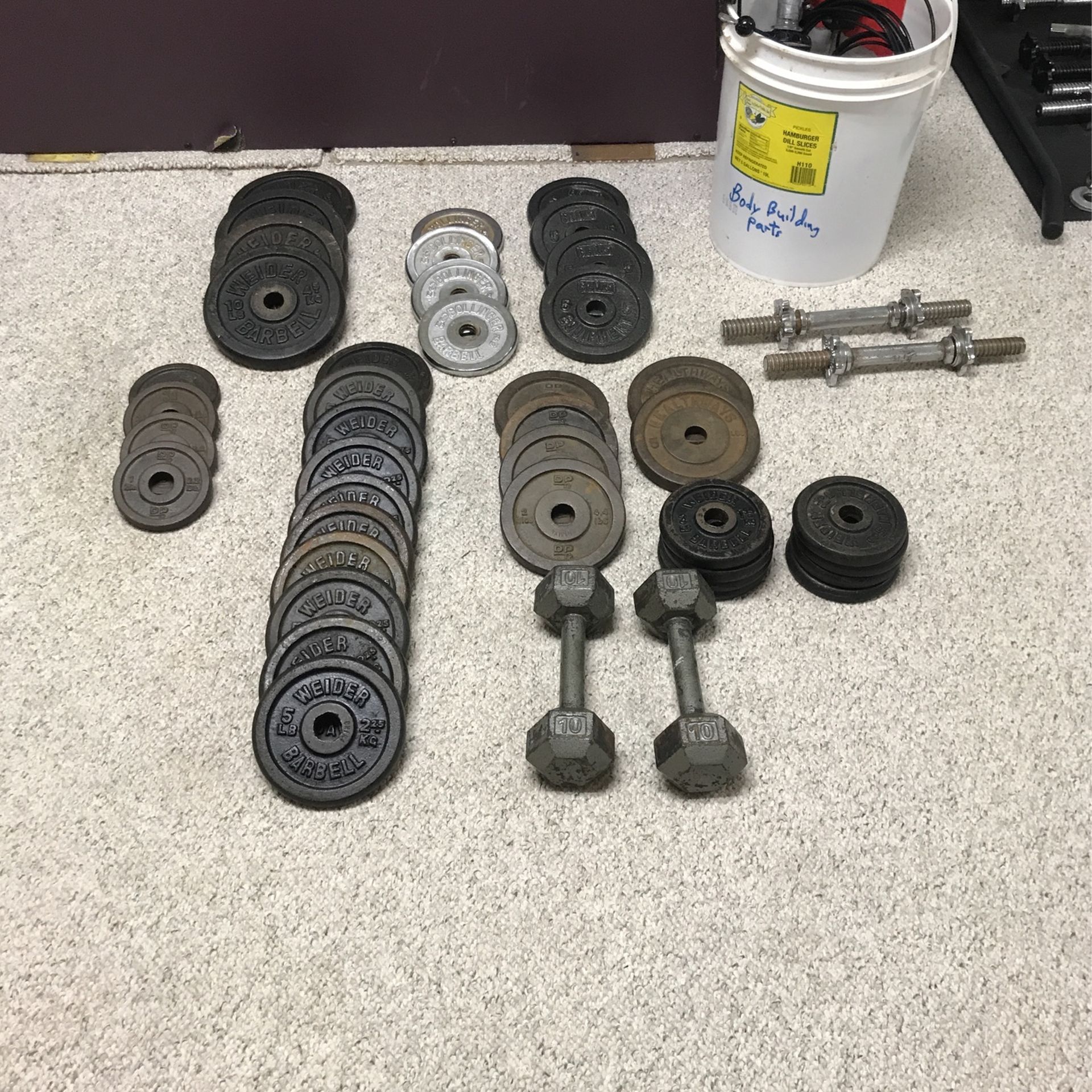 Weights, 1 inch about 250 pounds total