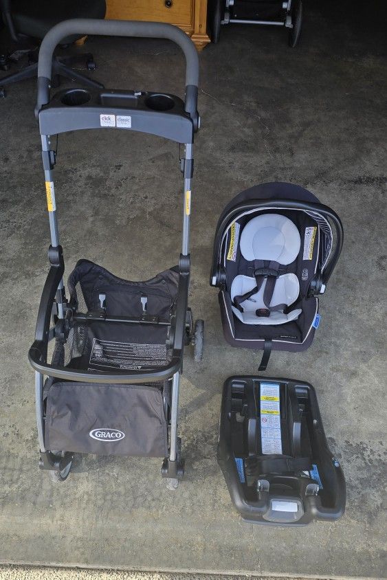 Graco SnugRide Infant Car Seat & GracoGraco SnugRider Elite Car Seat Carrier, Lightweight Frame, Travel Stroller