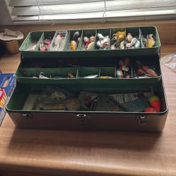 Vintage Fishing Tackle &Box