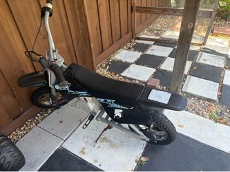 Razor dirt bike