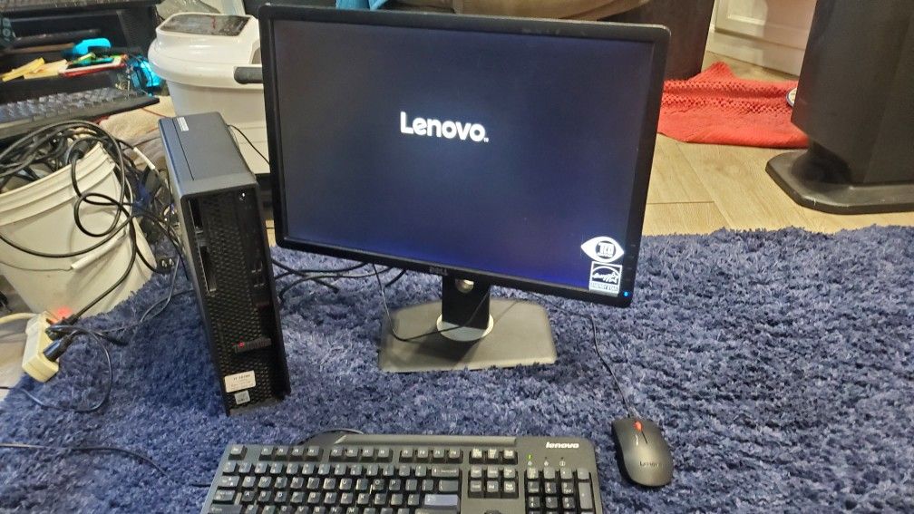 LENOVO Desktop COMPUTER- i7-10700