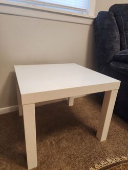 Lightweight white table
