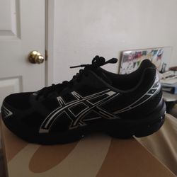 Asics size 13 black