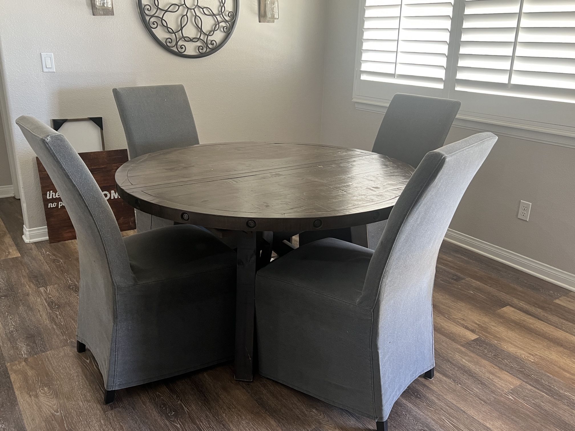 Table and 4 Chairs