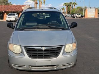 2007 Chrysler Town & Country
