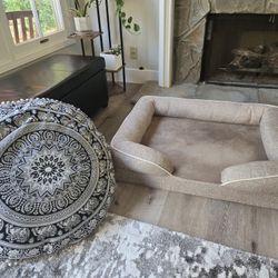 Dog Beds - Small To Medium Dog