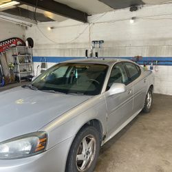 Pontiac Grand Prix 
