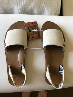 Flojos Sandals 