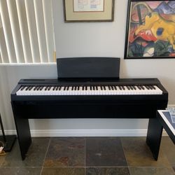 Yamaha P125
