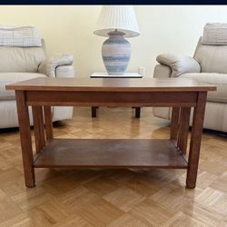 $20 coffee Table 
