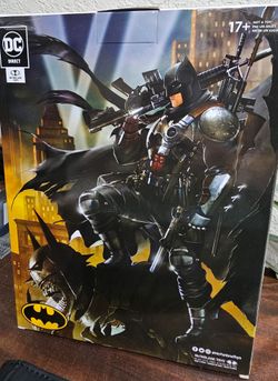 Mcfarlane gold label 1/6 The Grim Knight