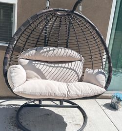 Outdoor egg swing chair