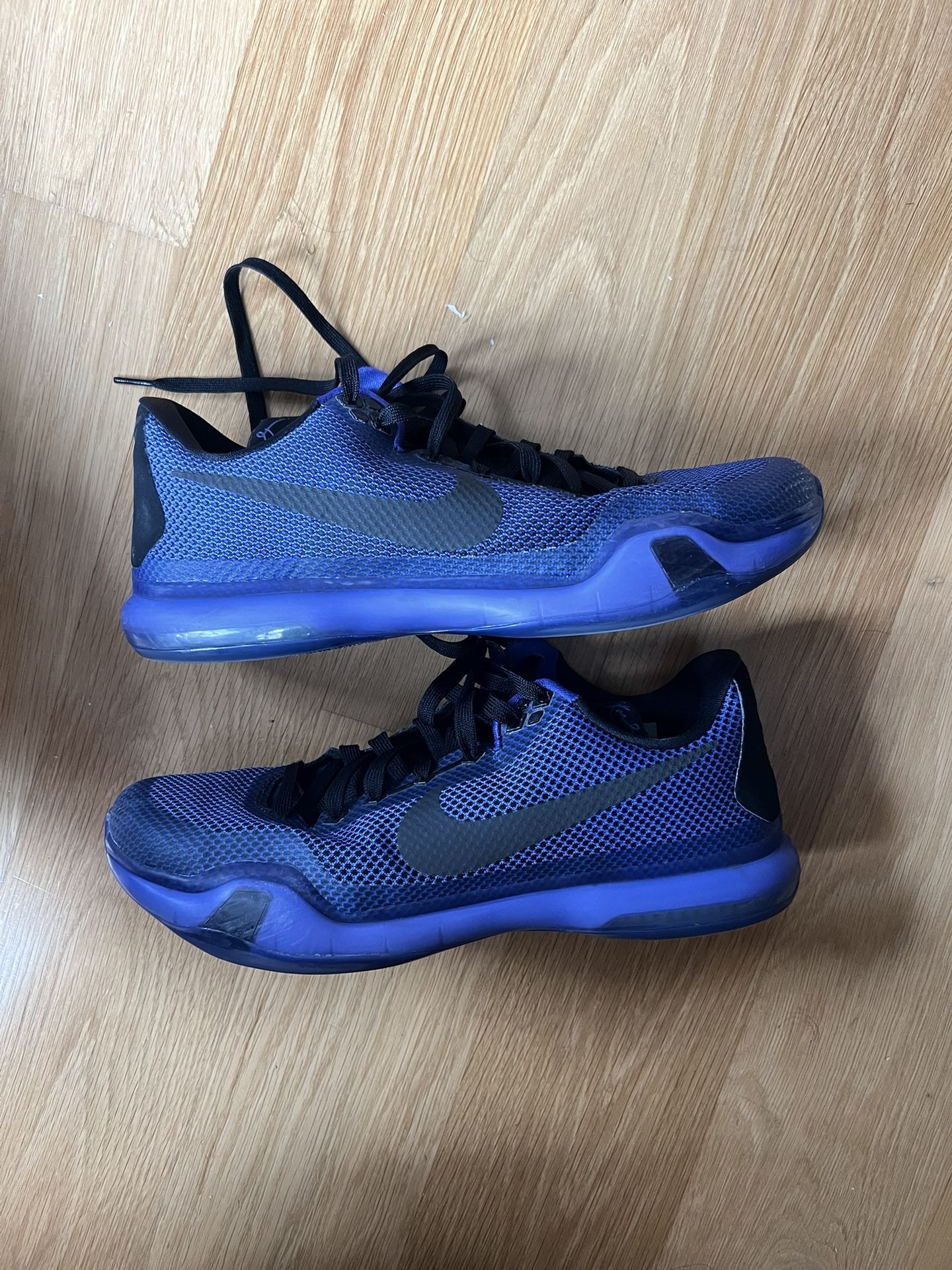 Kobe 10 Blackout size 11 Men’s