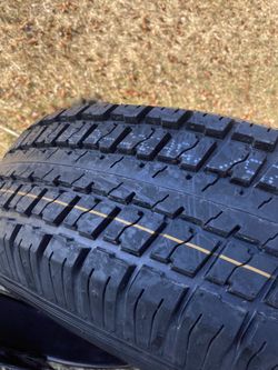 Castle Rock ST single tire and rim 225/75R