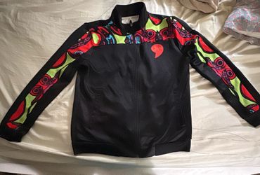Zip up sweater