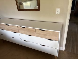 Modern 6-Drawer Dresser White and Wood