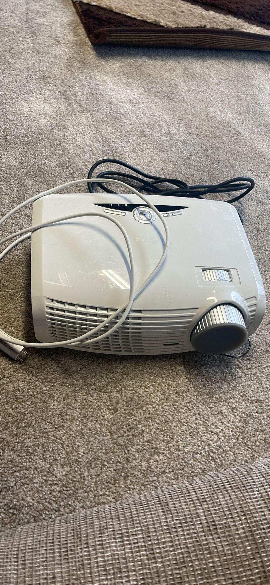ma HD25e 1080p 2800 Lumen Full 3D DLP Home Theater Projector with HDMI