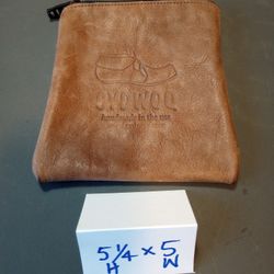Cydwoq Handmade Leather Pouch-Wallet