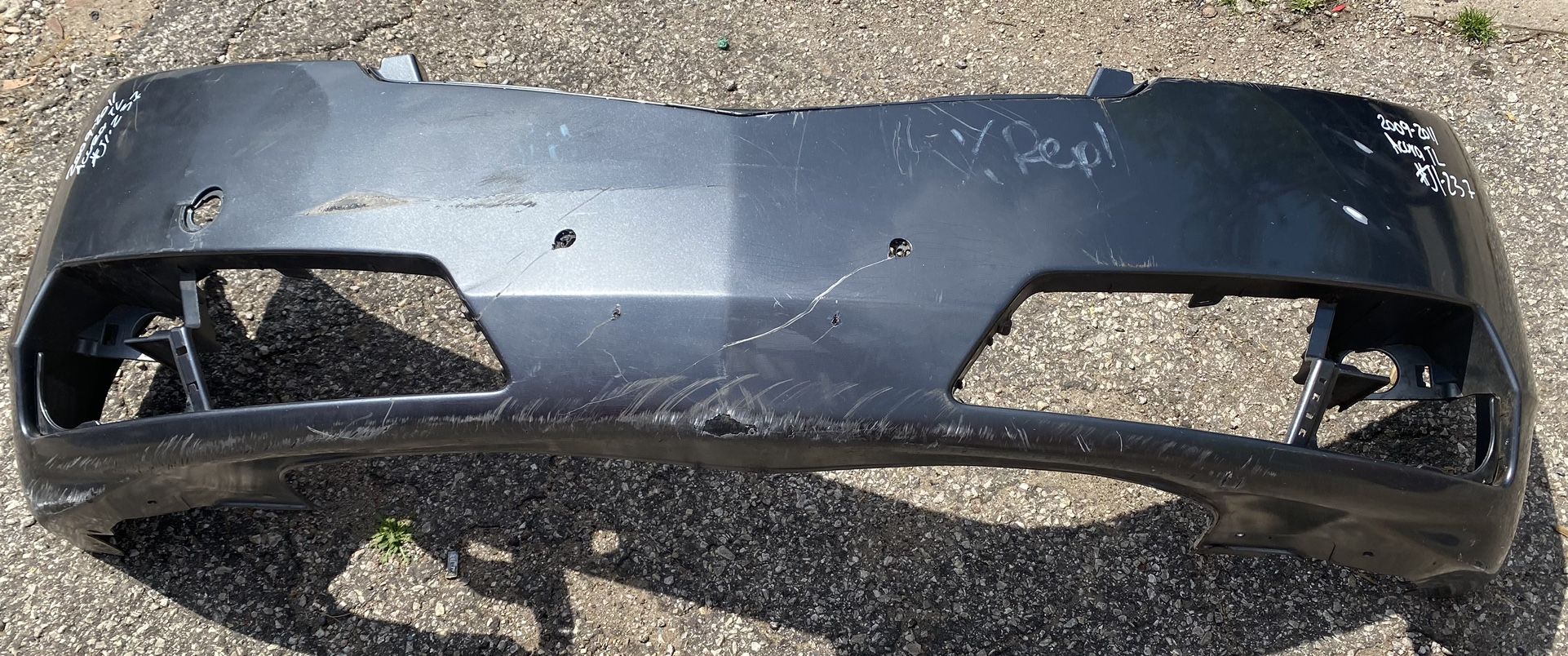 2009 2010 2011 Acura TL Front Bumper Cover.