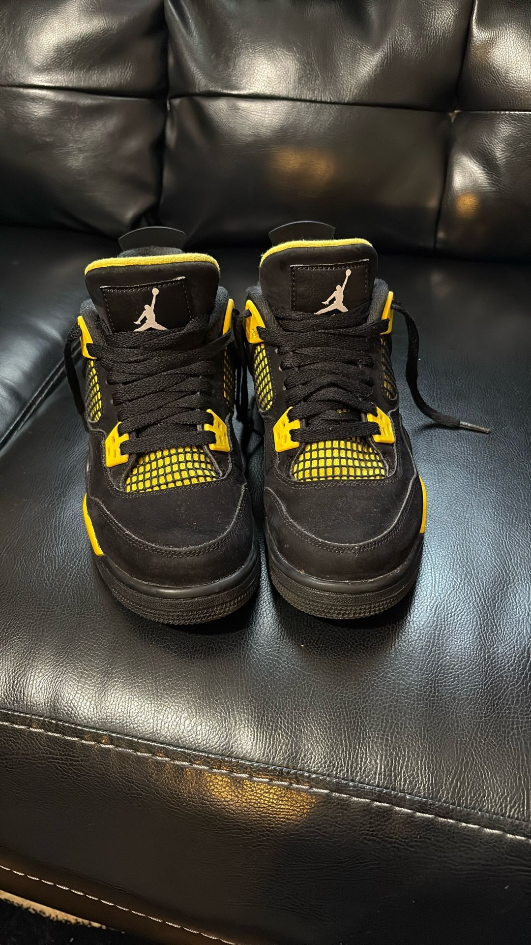 Air Jordan 4 Retro