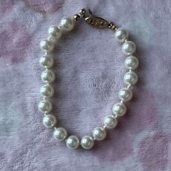Vintage Pearl Bracelet 